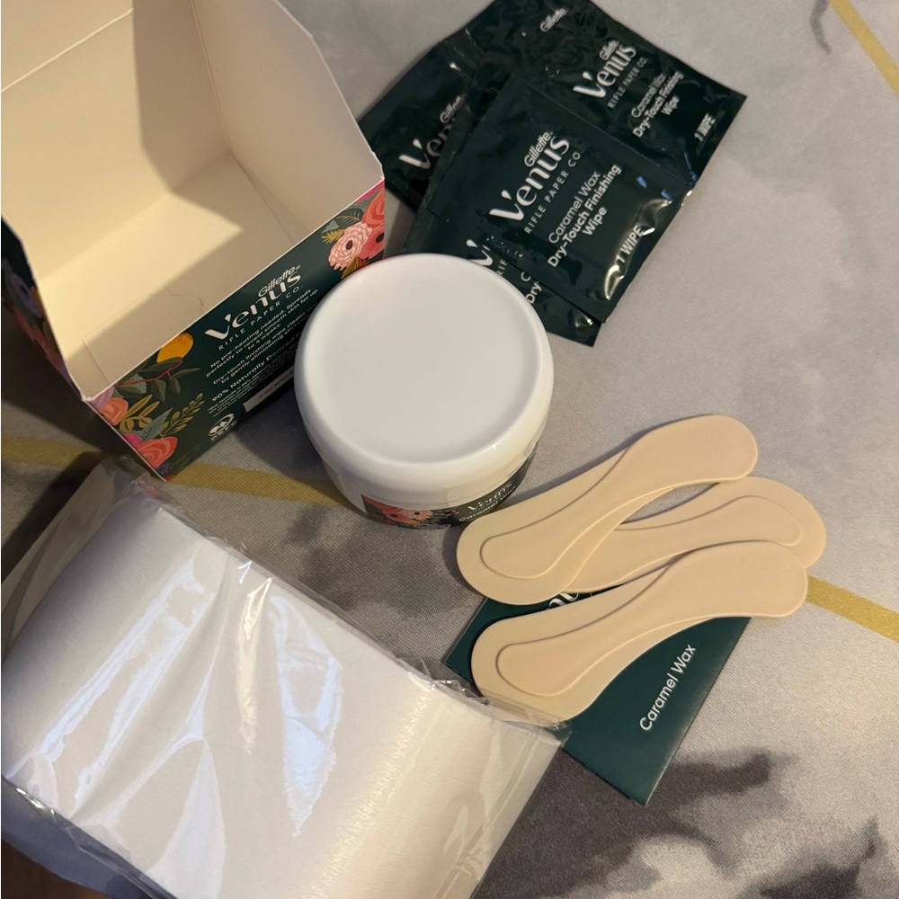 Gillette Venus Caramel Wax Kit